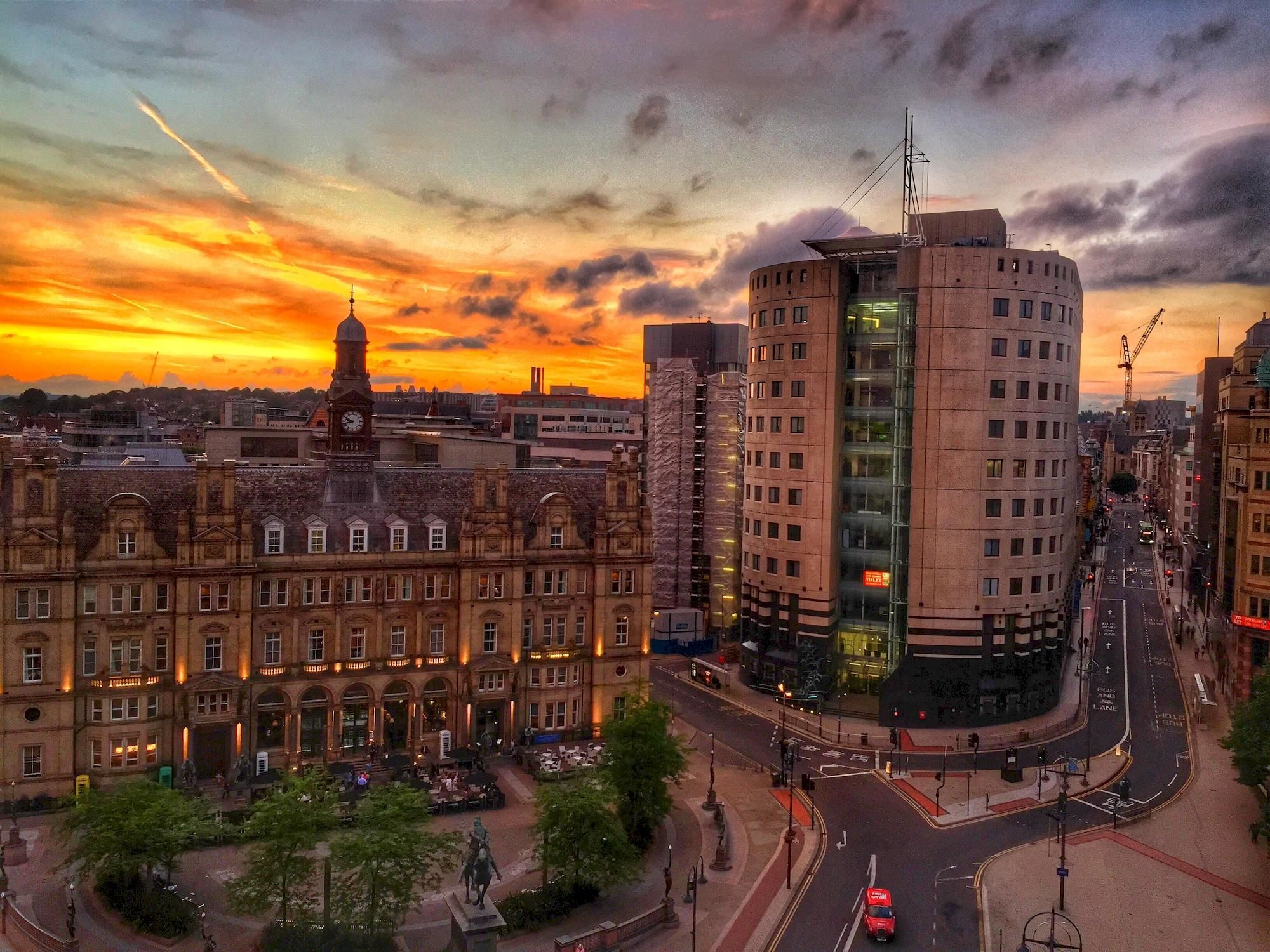 Quebecs Luxury Aparthotel Leeds  Exterior photo