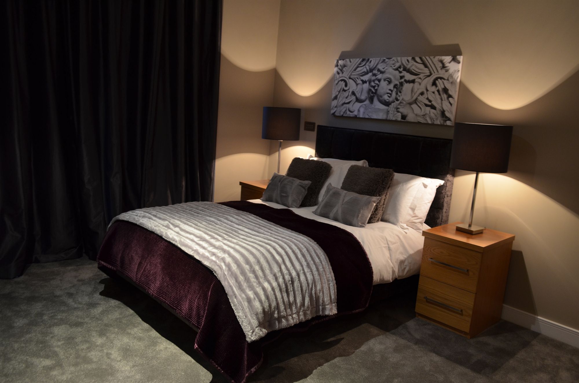 Quebecs Luxury Aparthotel Leeds  Exterior photo